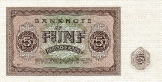национальная валюта немцев после войны